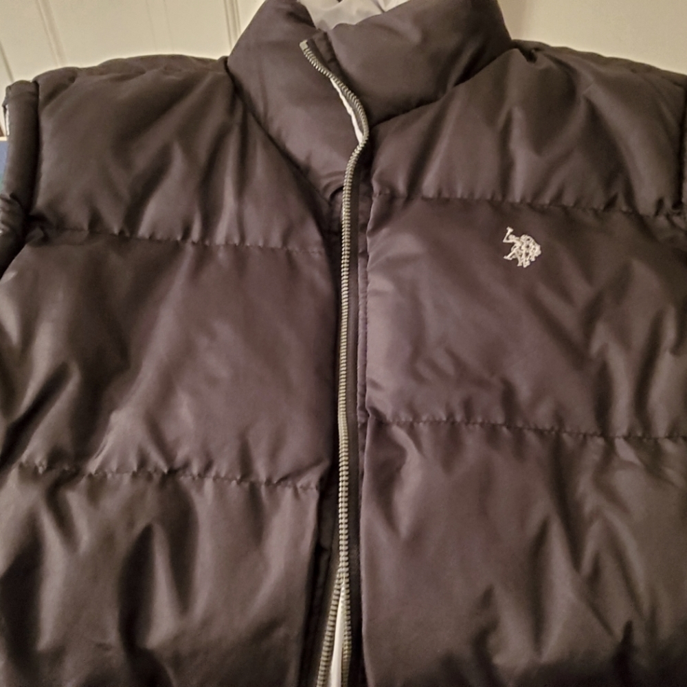 US Polo Assoc. Puffy vest. Size large